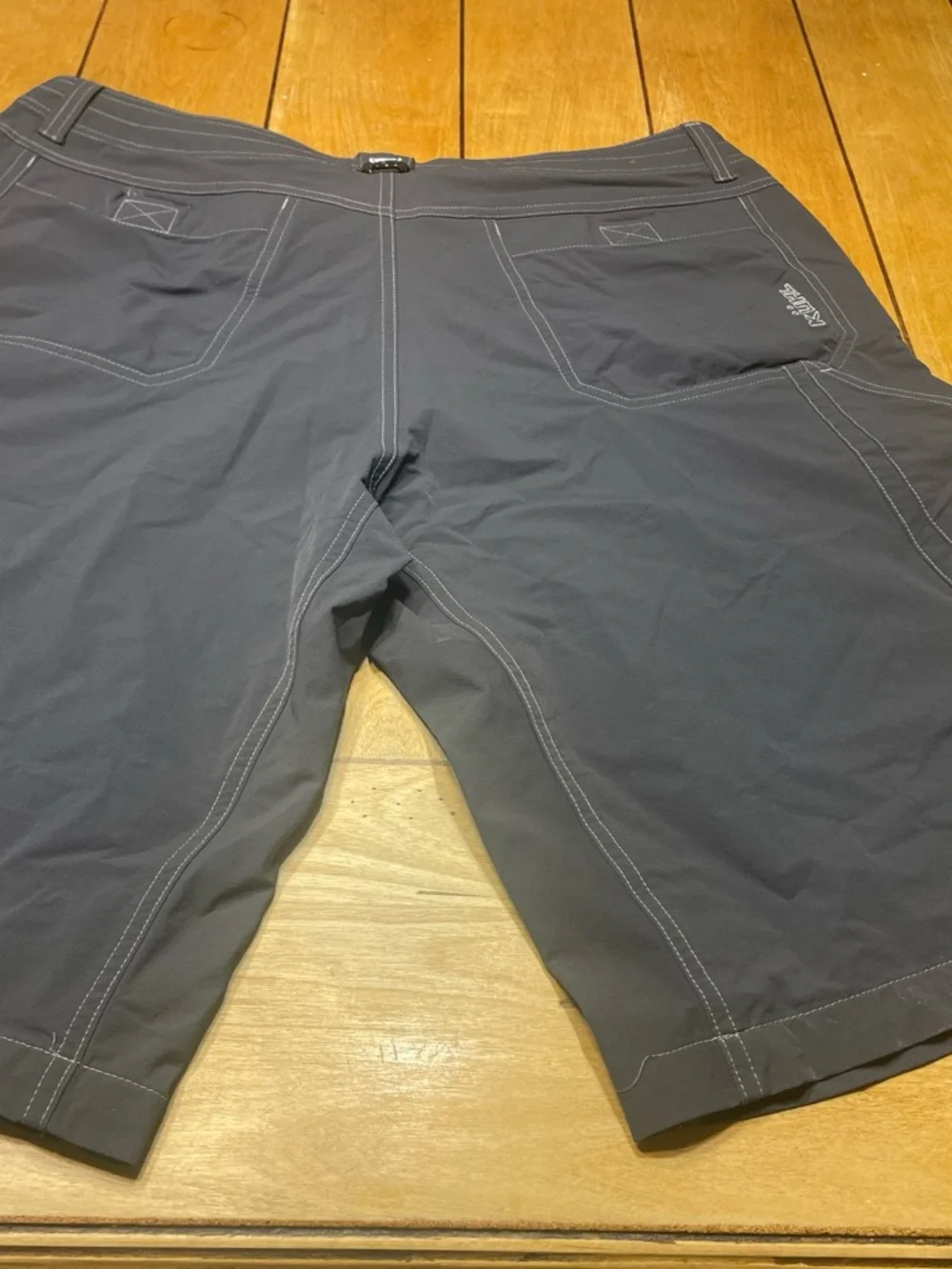 Kuhl Ramblr Shorts Size 38 Color Carbon Outdoor Hiking Cargo 12” Inseam - Picture 7 of 15